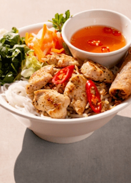 Vermicelli Bun Box (Chicken)